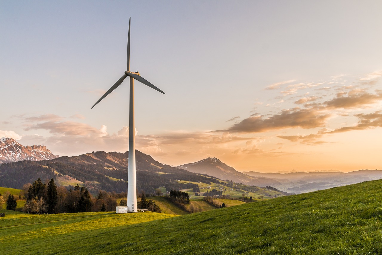 Addressing Common Misconceptions About Green Energy Solutions